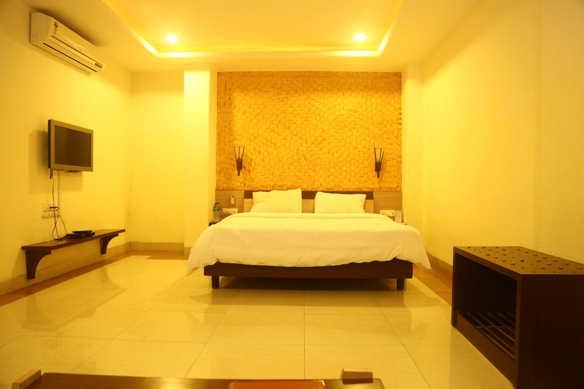 בהופאל Hotel Raja Bhoj מראה חיצוני תמונה