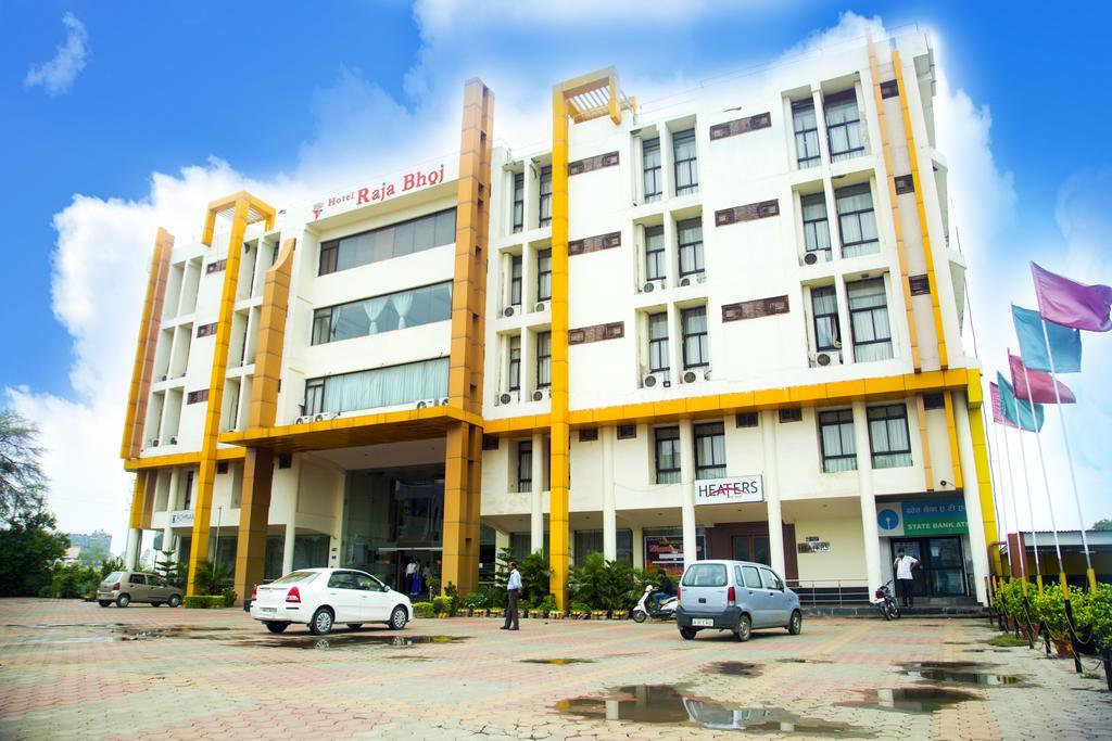 בהופאל Hotel Raja Bhoj מראה חיצוני תמונה
